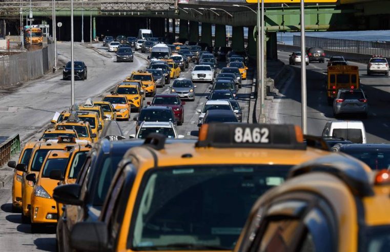 Mais baratos que Uber, táxis de Nova York voltam a ganhar público