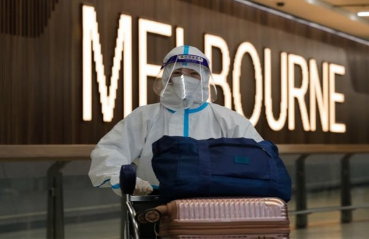 Covid: Ômicron força cancelamento de milhares de voos ao redor do mundo