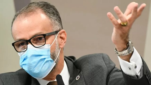 Barra Torres humilha Bolsonaro e reduz ainda mais o tamanho de Queiroga
