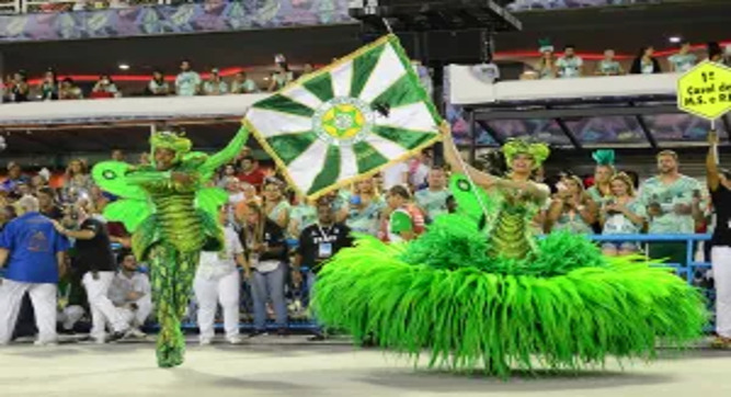 São Paulo e Rio adiam desfiles de Carnaval para o feriado de Tiradentes