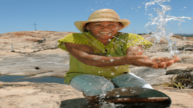 Ong Cepfs: diz que o sertão com agua acaba com as angustias do sertanejo e entra para a prosperidade.