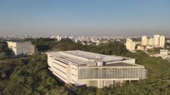 Universidades brasileiras caem no ranking global.