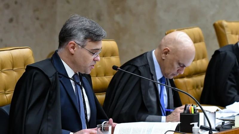 MENDONÇA x MORAES